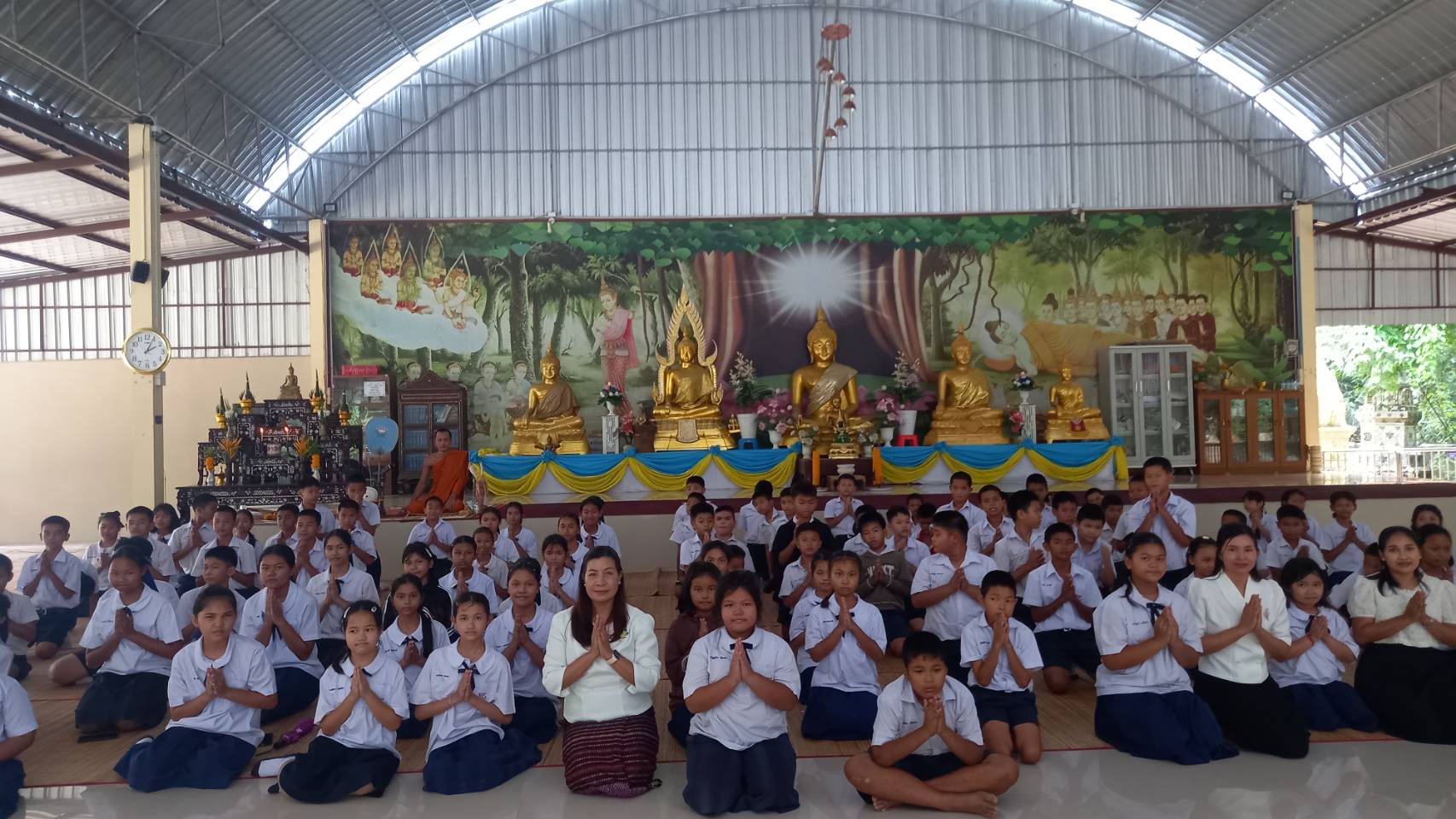 กิจกรรมวันอาสาฬหบูชาและวันเข้าพรรษา